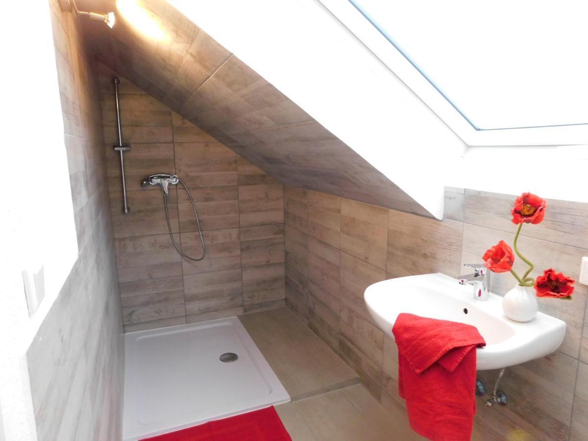 Ferienhaus Astenblick - Ideal Fuer Weihnachtsfeiern Und Familienfeiern Bietet Schlafplaetze Fuer Bis Zu 35 Personen Βίλα Βίντερμπεργκ Εξωτερικό φωτογραφία